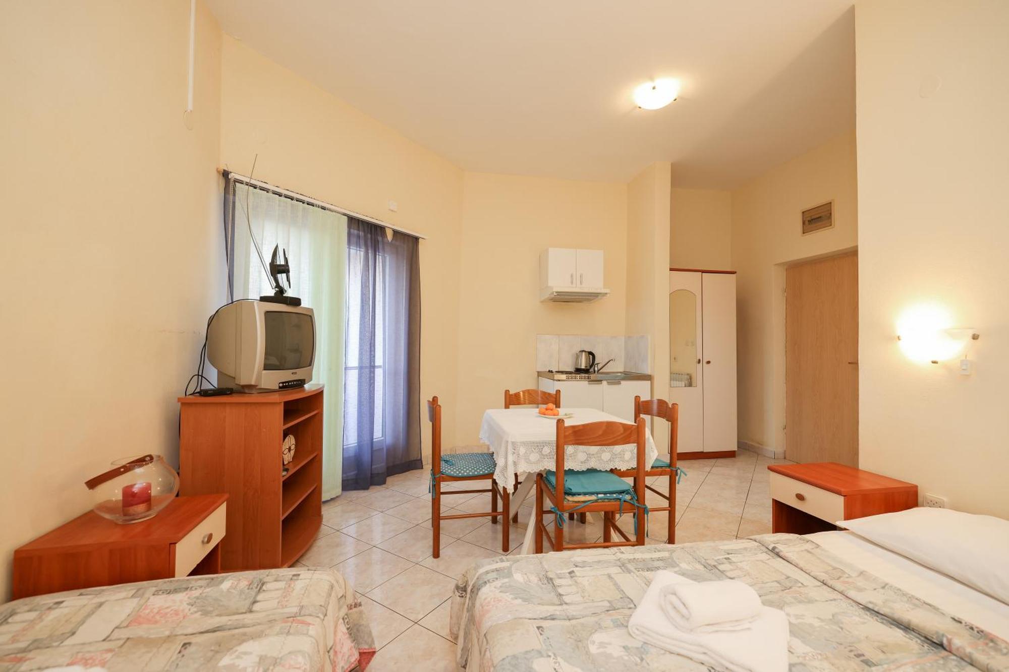Beachfront Apartments Jermen Sukošan 외부 사진
