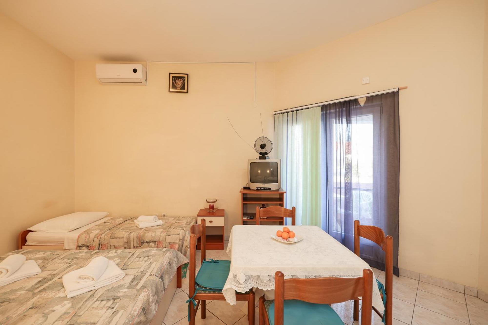 Beachfront Apartments Jermen Sukošan 외부 사진