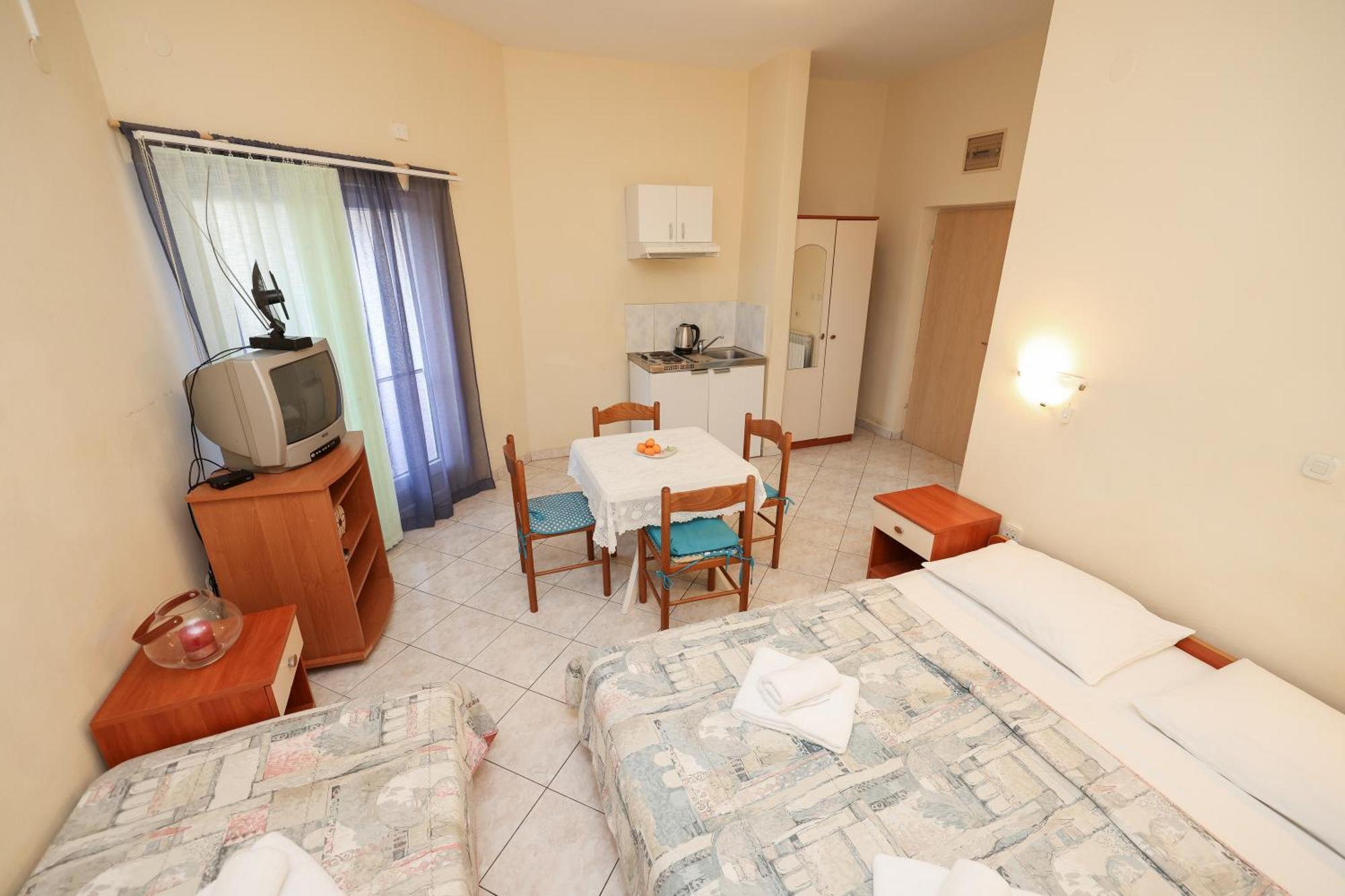 Beachfront Apartments Jermen Sukošan 외부 사진